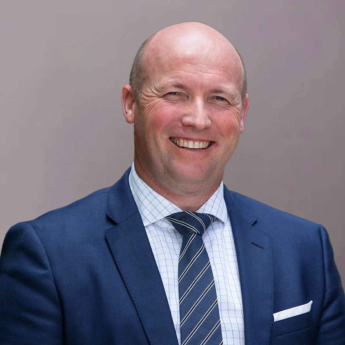Hon. David Bennett